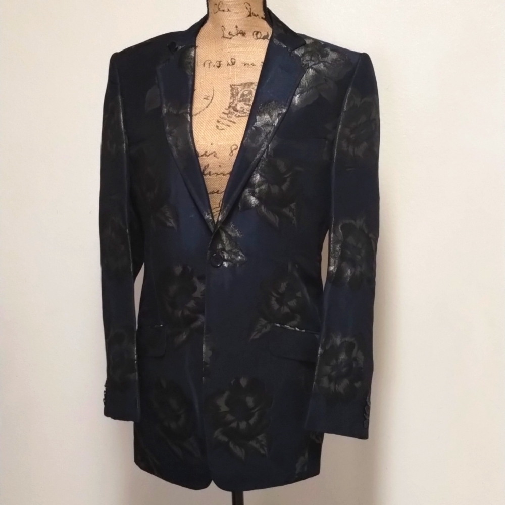 🖤🪻Dolce Gabbana Blazer🪻🖤 Gorgeous color and material 🪻🖤